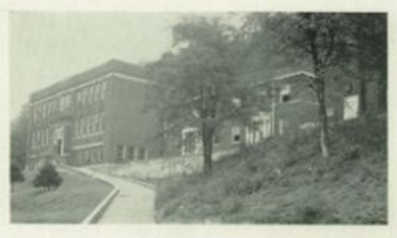 Photo of Simmons High School from a 1948 yearbook.