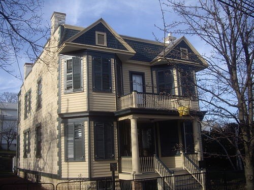 This home was used as an informal headquarters during the 1913 Silk Strike and is currently home to the American Labor Museum. 