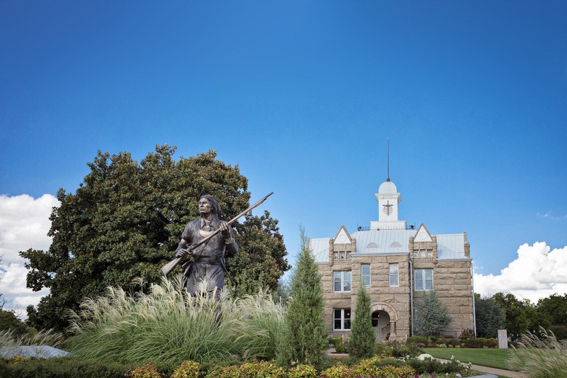 Chickasaw National Capitol Building (image from Chickasaw Country)
