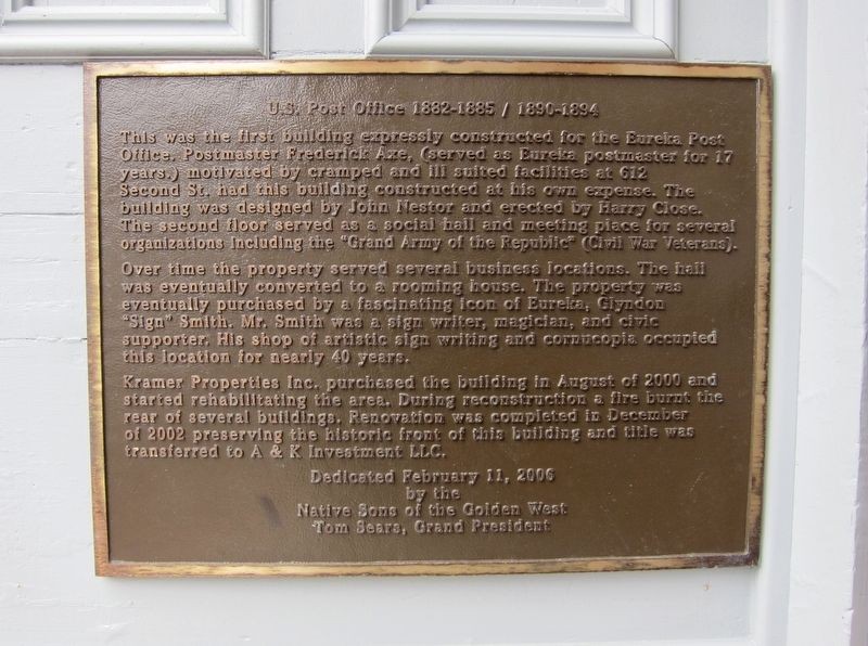 Historical plaque on Eureka's original U.S. Post Office Building 