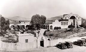 San Juan Capistrano in 1921. Extensive restorations of the church were undertaken after 1860.