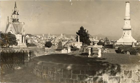 Laurel Hill Cemetery, 1940 [http://www.7x7.com/arts-culture/dark-history-san-franciscos-cemeteries#/0]