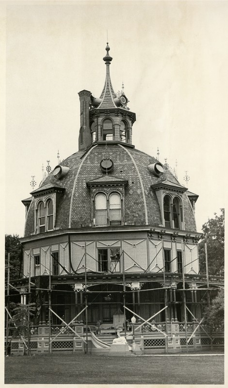 The Armour-Stiner Octagon House