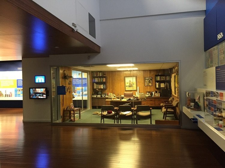 One of the museum exhibits is Sam Walton's office, recreated to resemble the way it was the day he left for the last time. Image obtained from hobbiesonabudget.com.