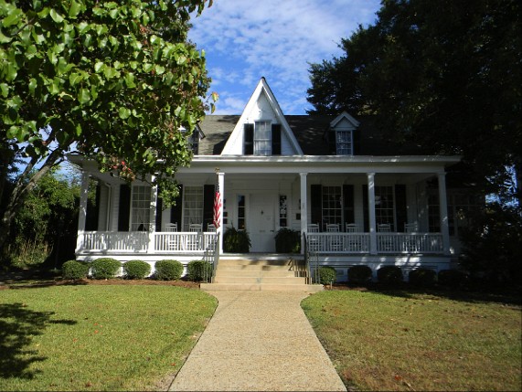 Poet and Musician Sidney Lanier was born in this home in Macon, GA.