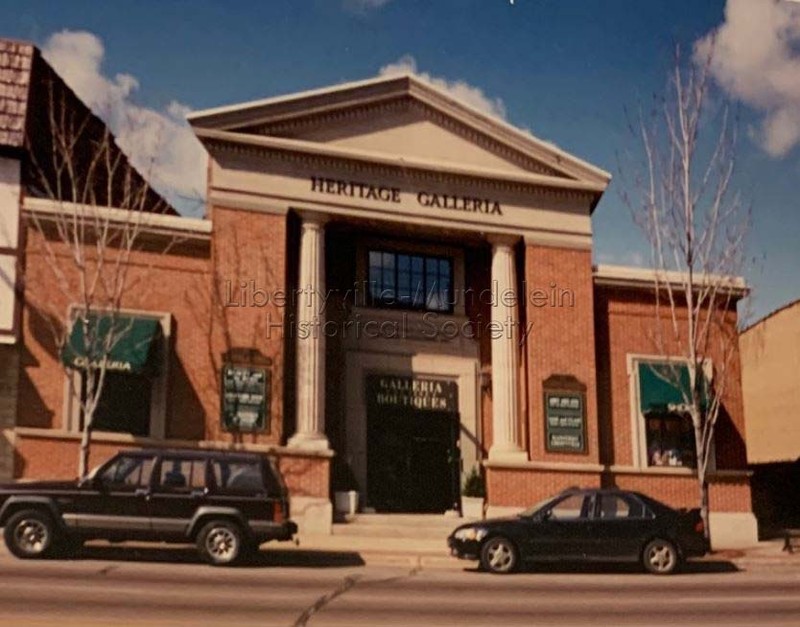 Heritage Galleria, 1994