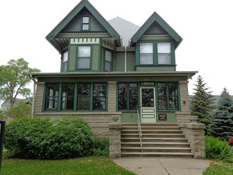 Grinnell Historical Museum purchased the home, becoming only its third owner. After the McMury's died without children, they left the home to their housekeeper. 