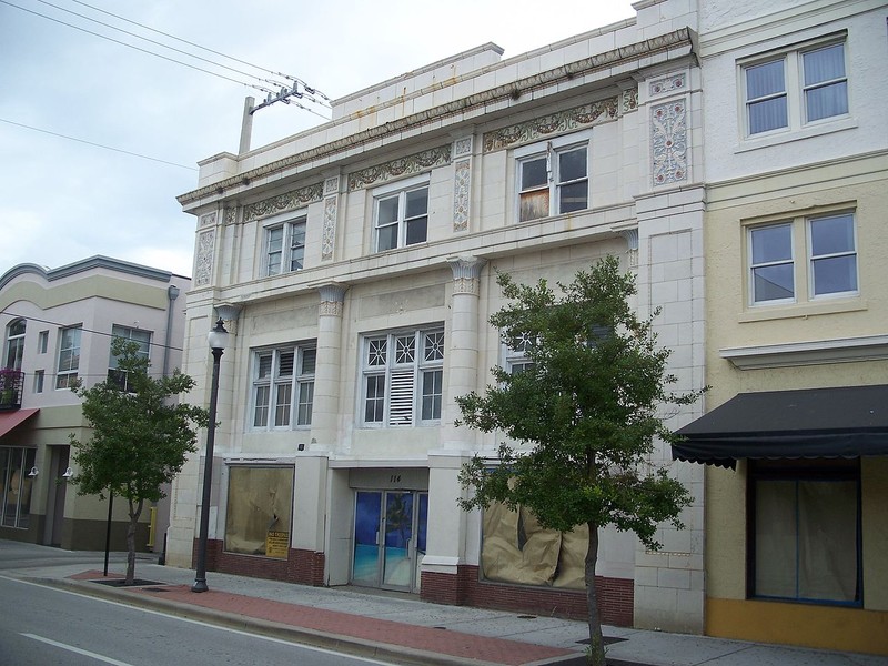 The old American National Bank Building was constructed in 1921.