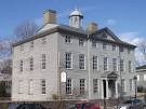 The Jeremiah Lee Mansion - Built in 1768, it was designated a National Historic Landmark in 1960 as one of the finest Late Georgian houses in the United States. Image by by Daderot . Licensed under CC BY-SA 3.0 via Wikimedia Commons.
