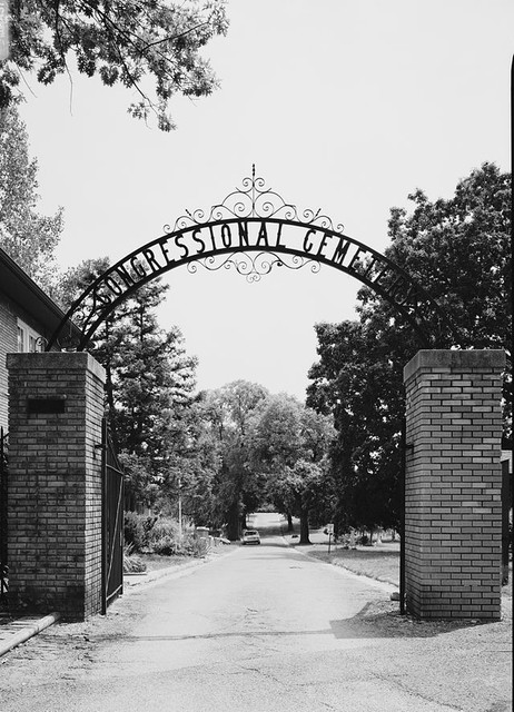 The gate of the Congressional Cemetery.