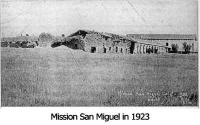 Mission ruins in 1923 before restoration began in earnest. Though a Catholic priest had returned to the parish decades before, the need to preserve and restore the missions was not recognized until the 20th century.