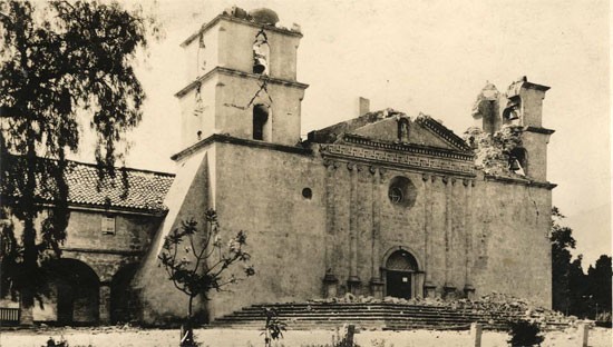 Damage done to Mission Santa Barbara from 1925 earthquake 