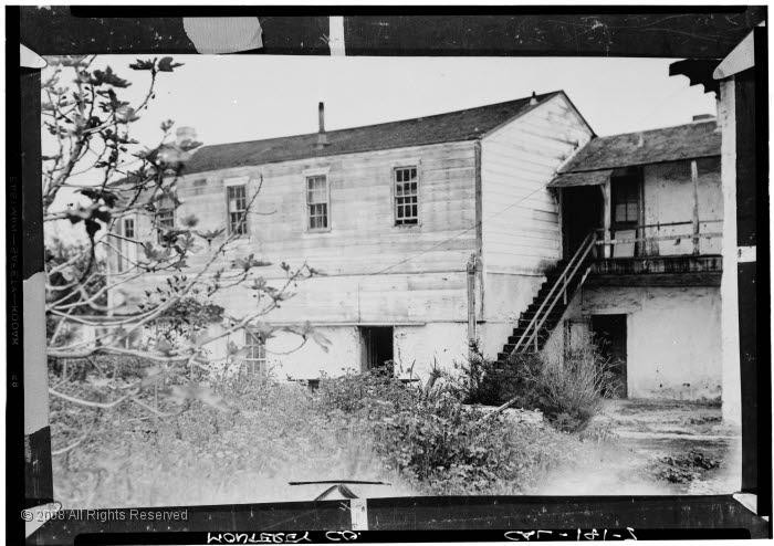 undated Black and white photo of hotel/house