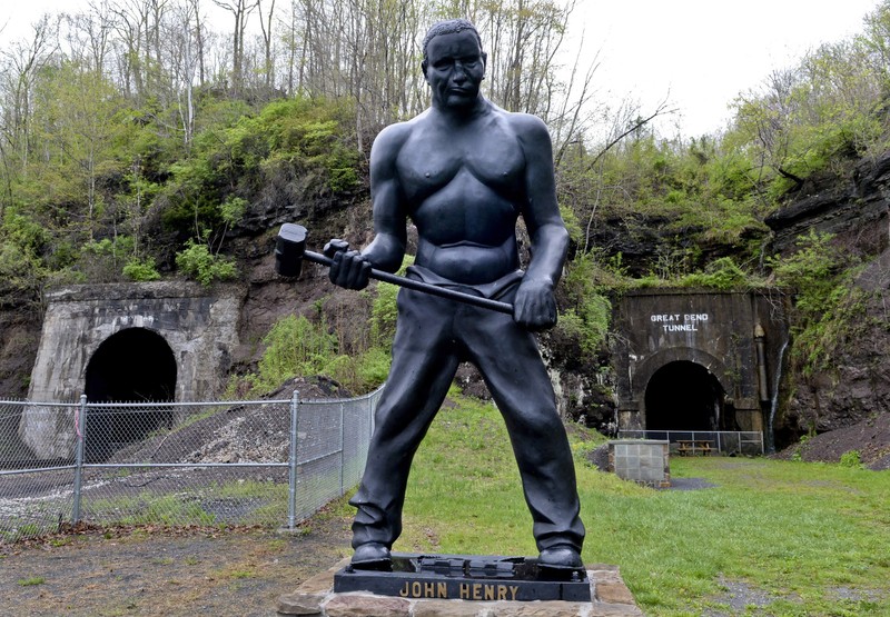 John Henry statue at the Great Bend Tunnel