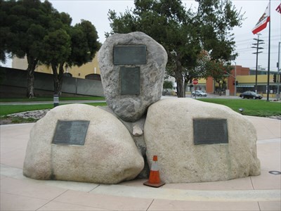 The larger marker for battle. This is located the address for this entry.