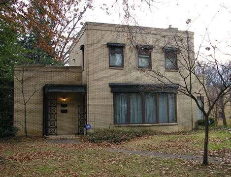 The Ensign-Seelinger House in Huntington, WV circa 2012