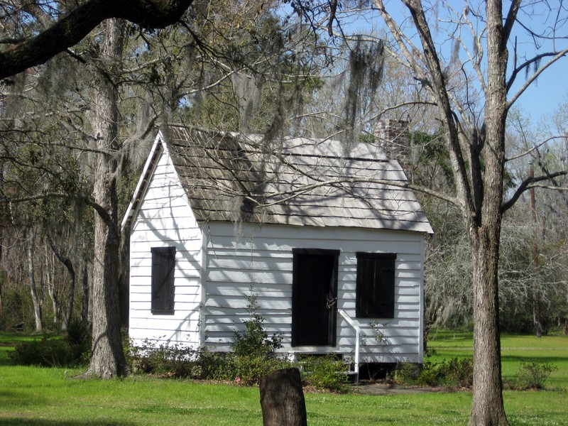 The Magnolia Plantation Slave Quarters. 