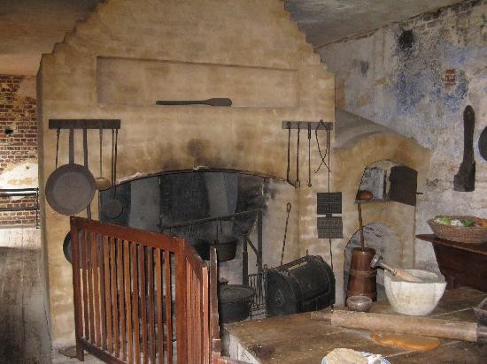 Heyward-Washington Interior Kitchen