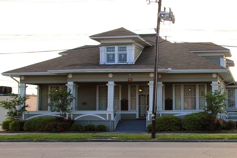 The Woman's Clubhouse of Beaumont was built in 1909 and has remained an important cultural and arts center ever since.