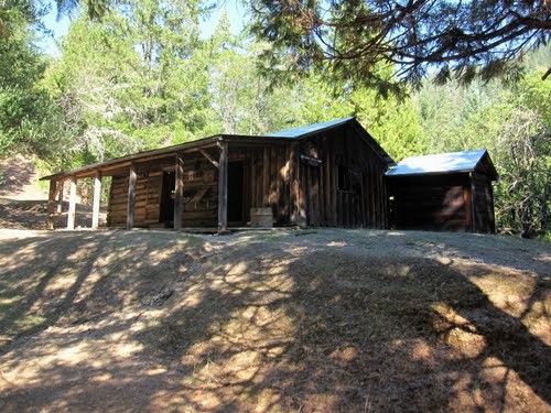 Another view of the cabin