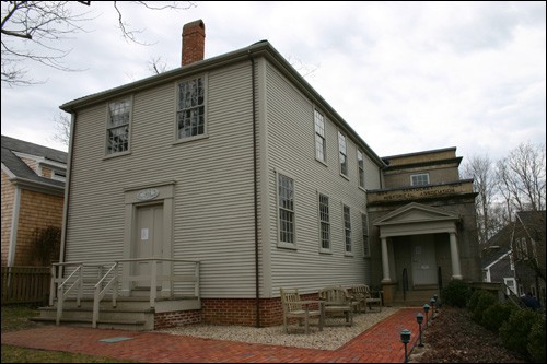 Quaker missionaries converted many of the early residents of Nantucket during the early 19th century. This historic meeting house was built in 1838.