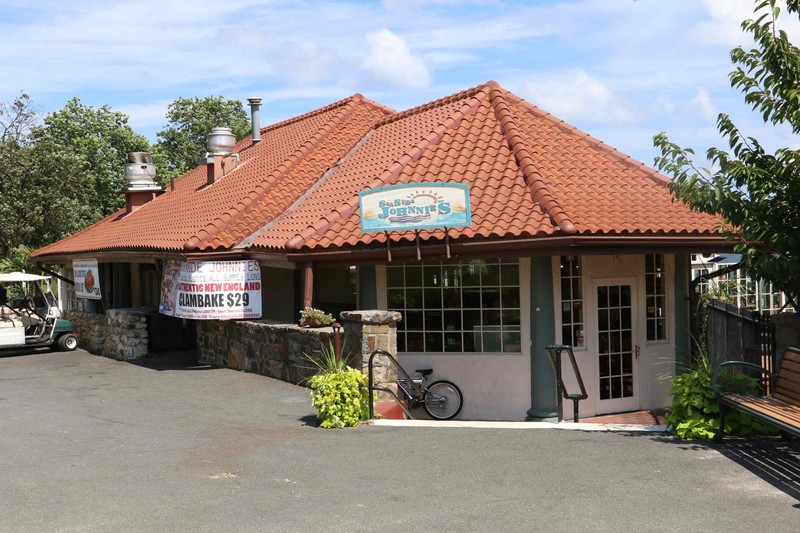 Seaside Johnny's Restaurant at Rye Town Park