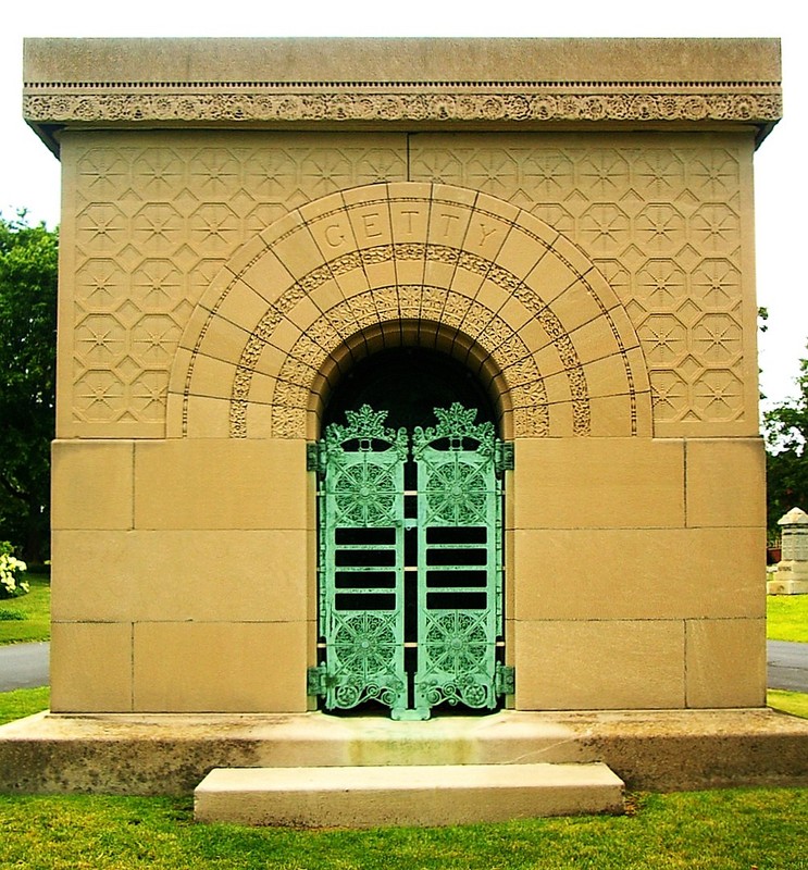 Getty Tomb in Chicago's Graceland Cemetery