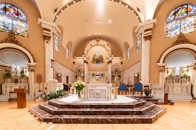 Our Lady of the Holy Family Parish at Notre Dame de Chicago