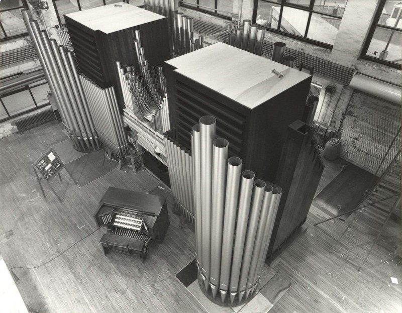 Reuter Organ Company’s Opus 2179 at the Elm Park Methodist Church in Scranton, Pennsylvania, 1995. 