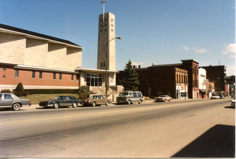 First Christian Church, 1980s