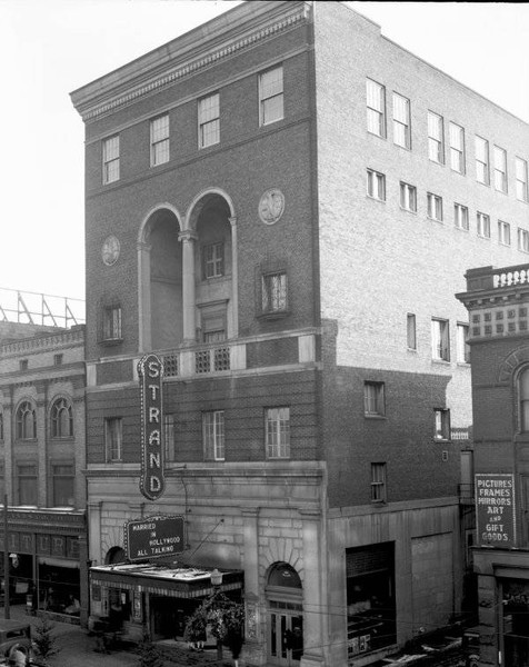 Strand Theater, 1929