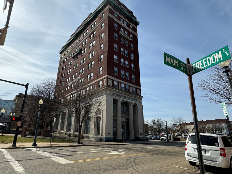 City Savings Bank Building/Newsom Tower