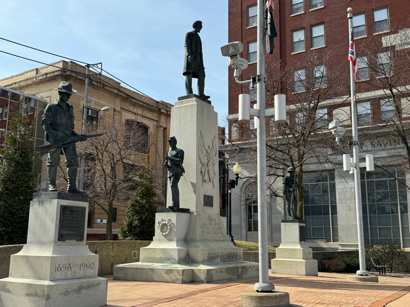 Civil War monument in Freedom Plaza