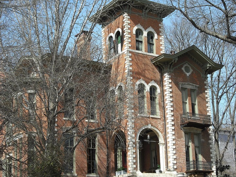 Ludington-Thacher House