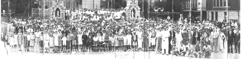 Standing, Style, Social group, Crowd