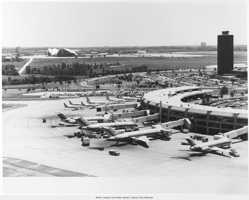 Vehicle, Aircraft, Sky, Airplane