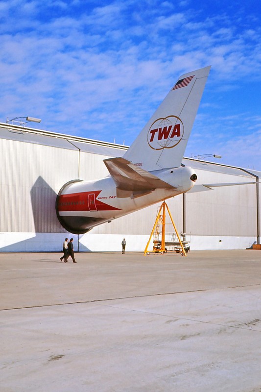 Sky, Cloud, Vehicle, Aircraft