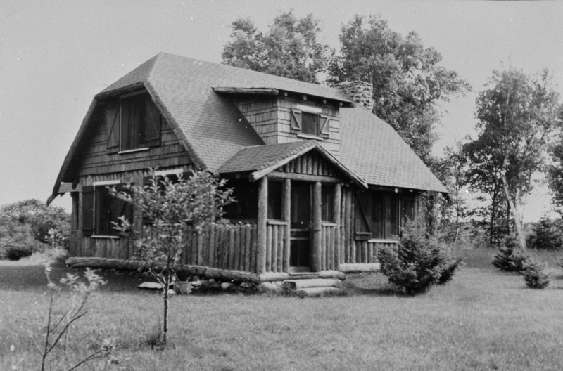 Original Vertical Log Cabin at 7710 Point Road