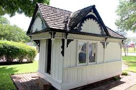 Victorian Teeling Playhouse, built in 1881, located on the grounds of the Earle-Napier-Kinnard House. Children can play in this house today. 