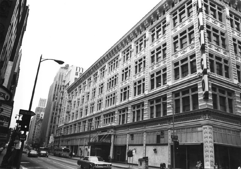 Urban area, City, Street, Metropolitan area