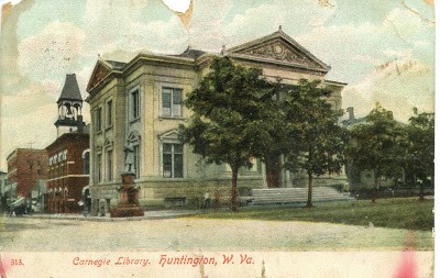 Postcard of the library from 1909