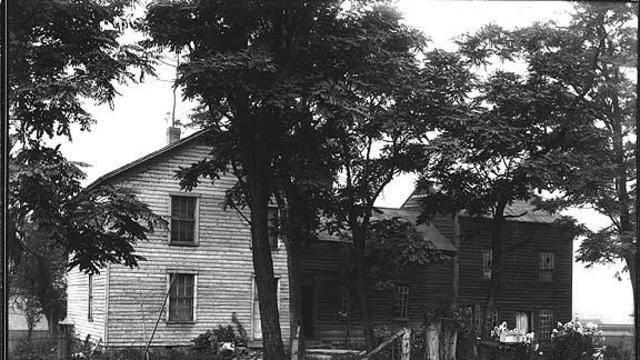 The Joseph Smith Home in 1907. It was destroyed by a fire in 1919. 