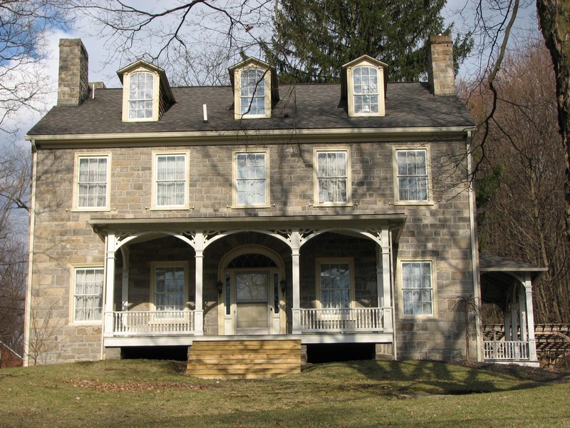 The Bellefonte Forge House was built in 1803 by John Dunlop.