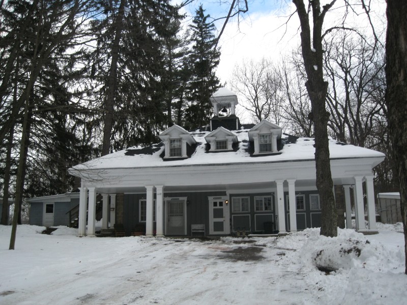 1898 carriage house as it looks today