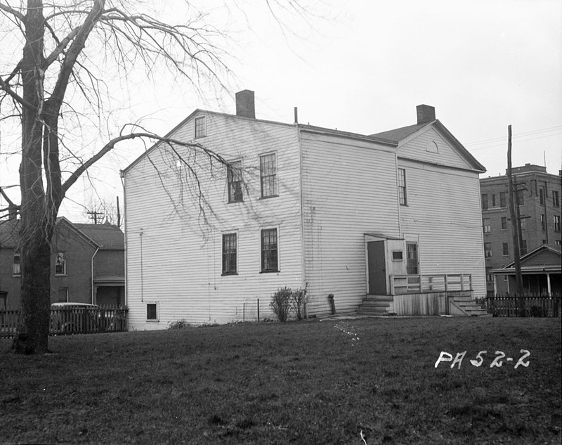 Dickson Tavern as it appeared in 1936