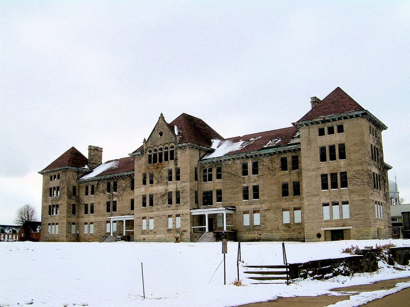 A view of the Bowen Building - the Hospital's main building.