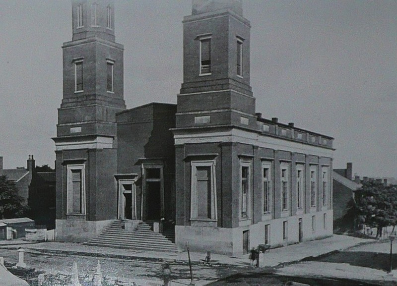 This photo shows the building as it likely appeared in the Civil War, when it was used by the Union army as a hospital.