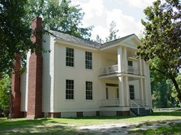 This home was built in the early 1850s in Columbus, Arkansas ,about eight miles northwest of Washington. In the 1980s, the Pioneer Washington Restoration Foundation moved the building here to preserve it.