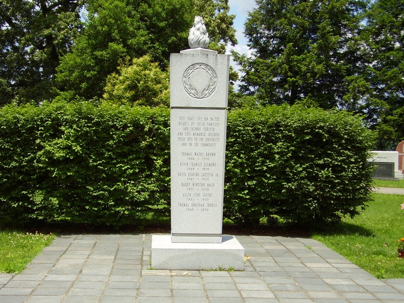 This Memorial at Spring Hill Cemetery pays tribute to the victims of the Marshall University plane crash of 1970