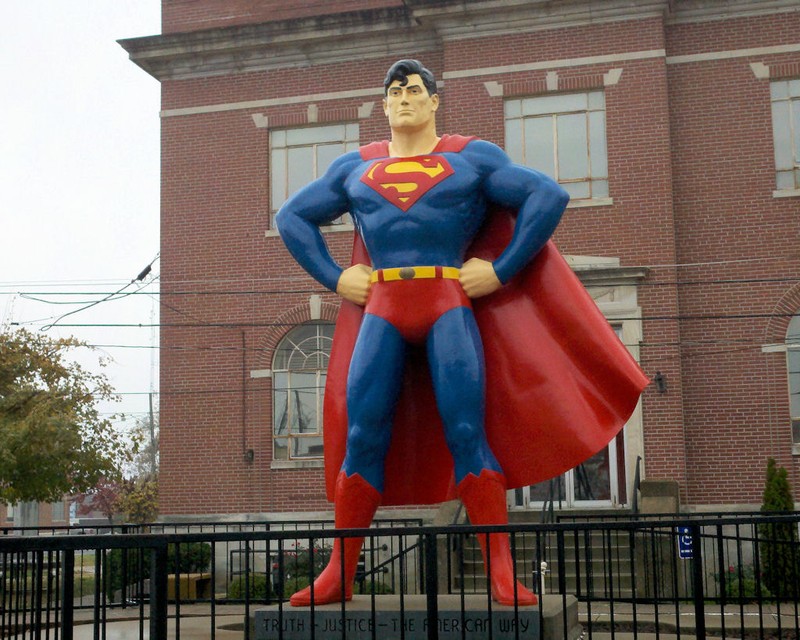 This twelve-foot statue located across the street from the Super Museum.